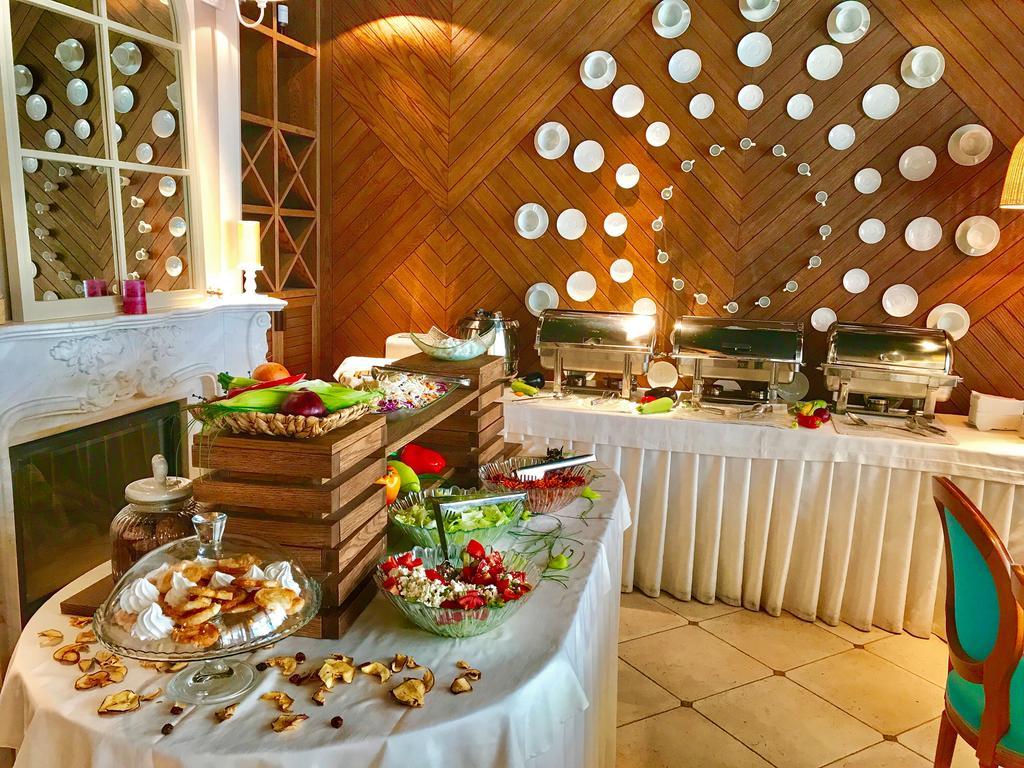 Romance Marine Aparthotel Солнечный берег Экстерьер фото